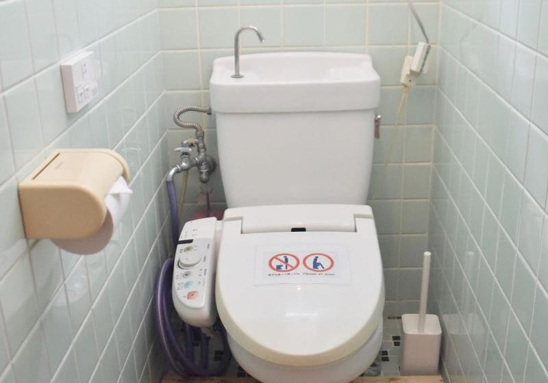 پانسیون Guesthouse Asibina