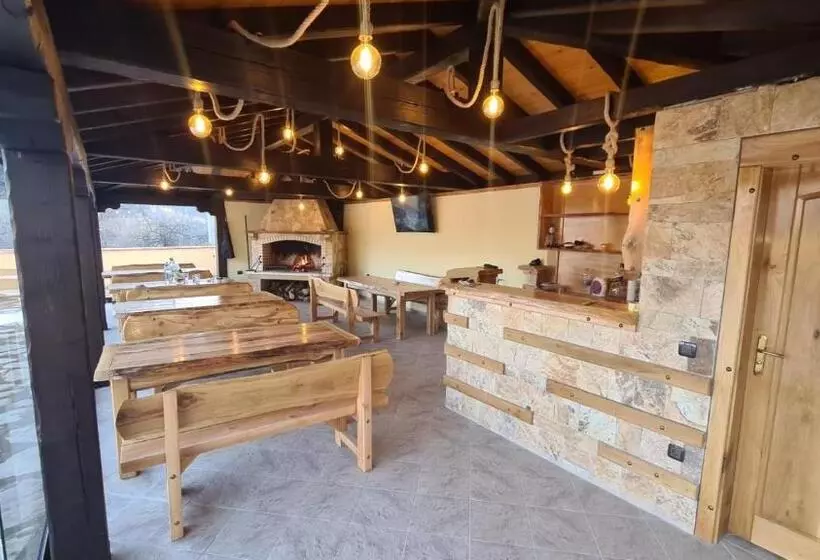 پانسیون Guesthouse Nefertiti