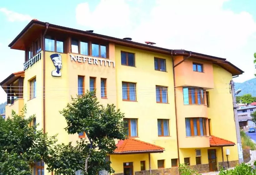 پانسیون Guesthouse Nefertiti