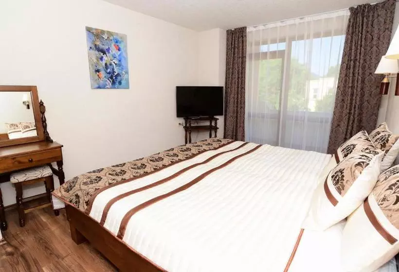 پانسیون Guesthouse Nefertiti