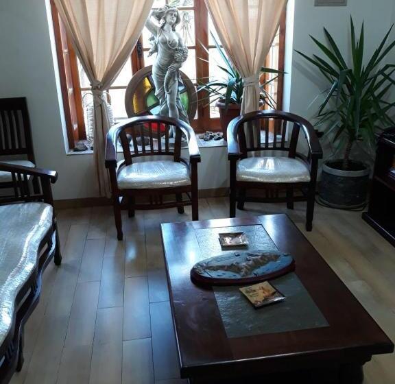 بنسيون Hostal Casa Amarilla San Vicente De Tagua Tagua