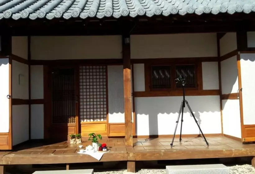 Majatalo Sarangroo