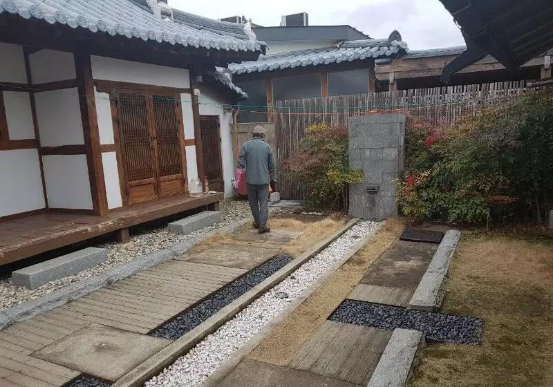 Majatalo Sarangroo