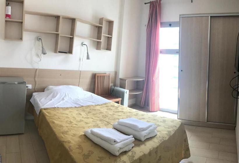 پانسیون Arianiti Guesthouse