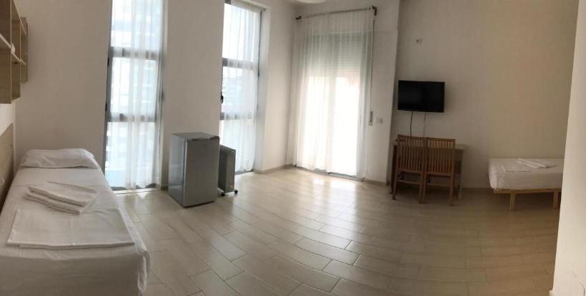 پانسیون Arianiti Guesthouse