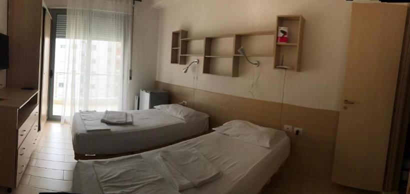 پانسیون Arianiti Guesthouse