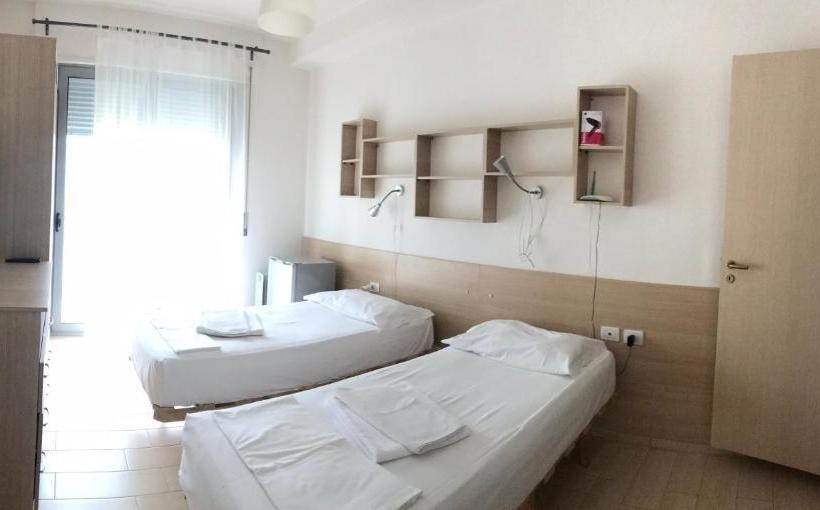 پانسیون Arianiti Guesthouse