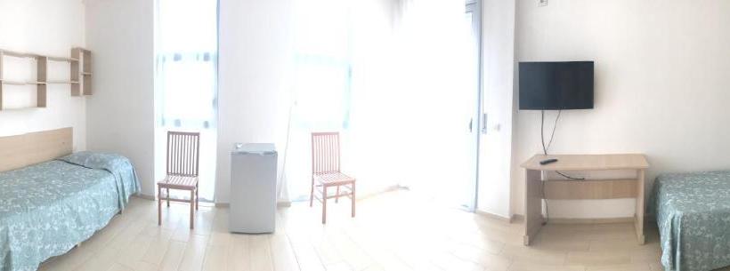 پانسیون Arianiti Guesthouse