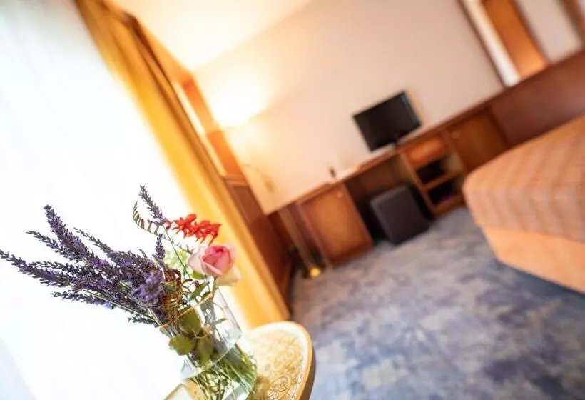 Majatalo Die Herberge Am Lautenberg Bad Loipersdorf