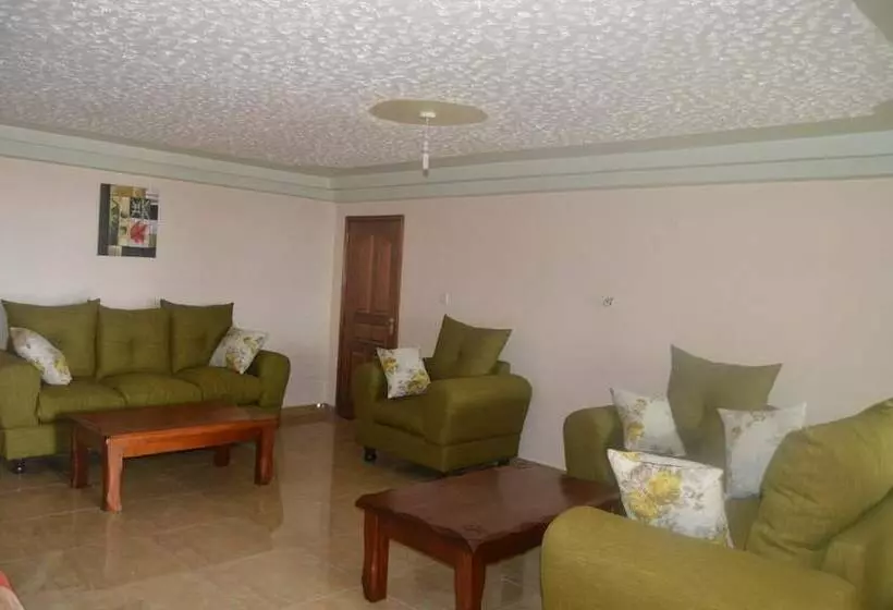 پانسیون Jari Inn Bistro