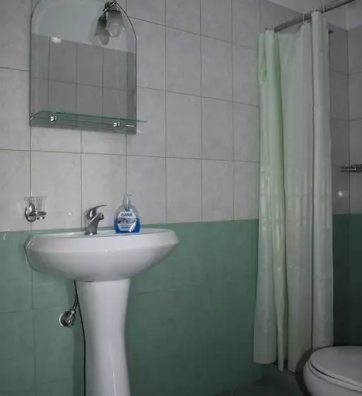 پانسیون J&b Rooms Dhermi