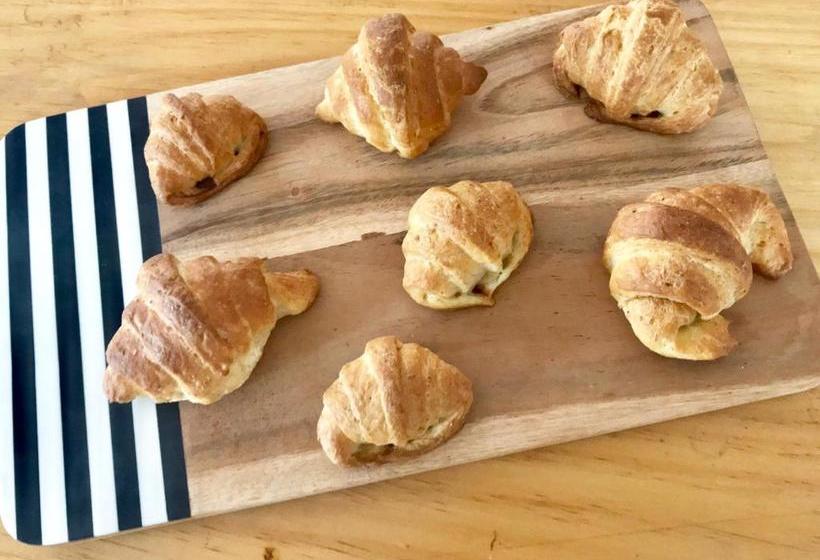 پانسیون Tourist Inn