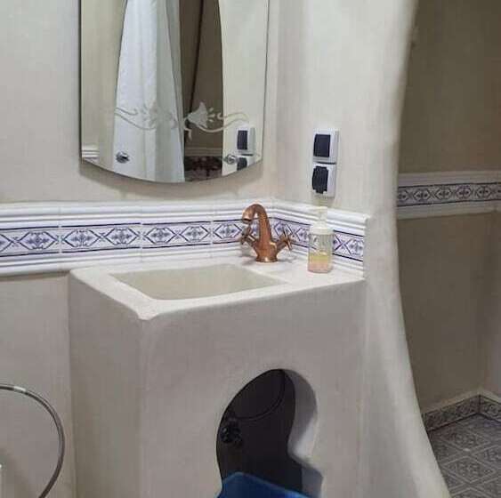 פנסיון Casa Familia