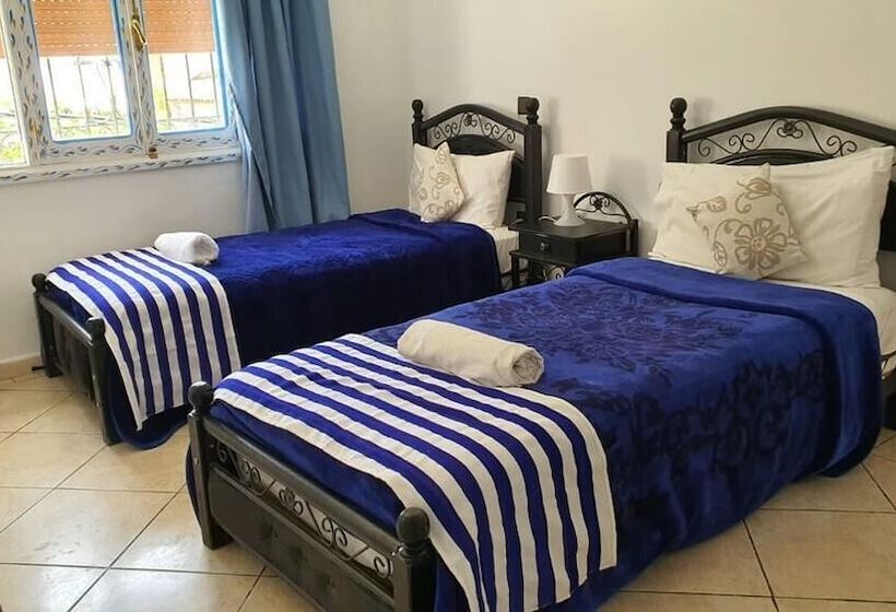 פנסיון Casa Familia