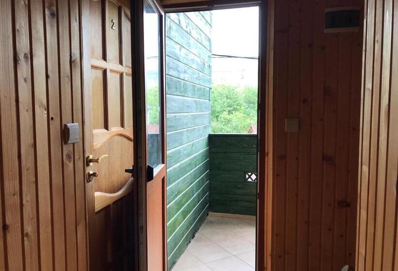 بنسيون Cottage Shchaslyvyi