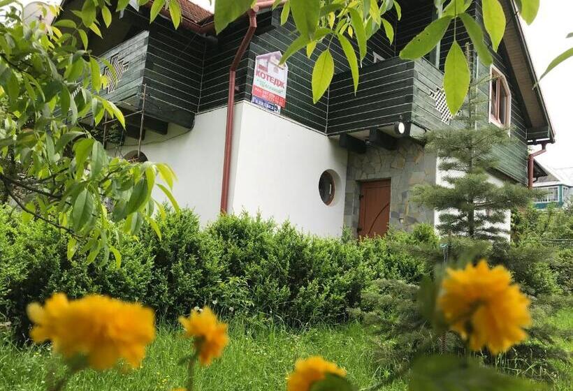 بنسيون Cottage Shchaslyvyi