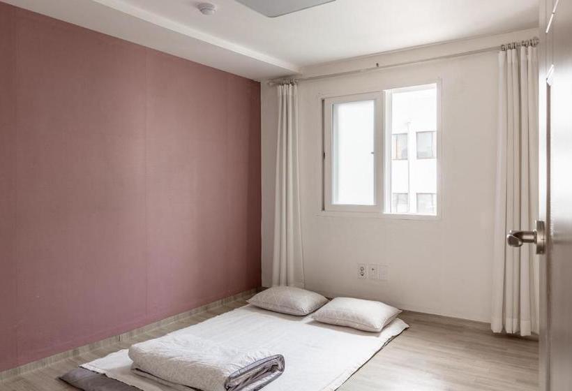 펜션 Gongju Ein Haus