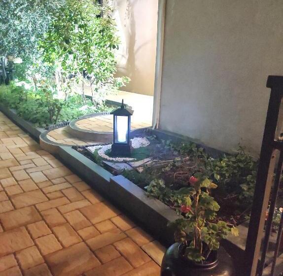 پانسیون Guest House Adriya