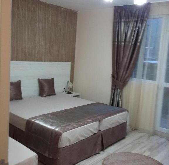 پانسیون Guest House Adriya