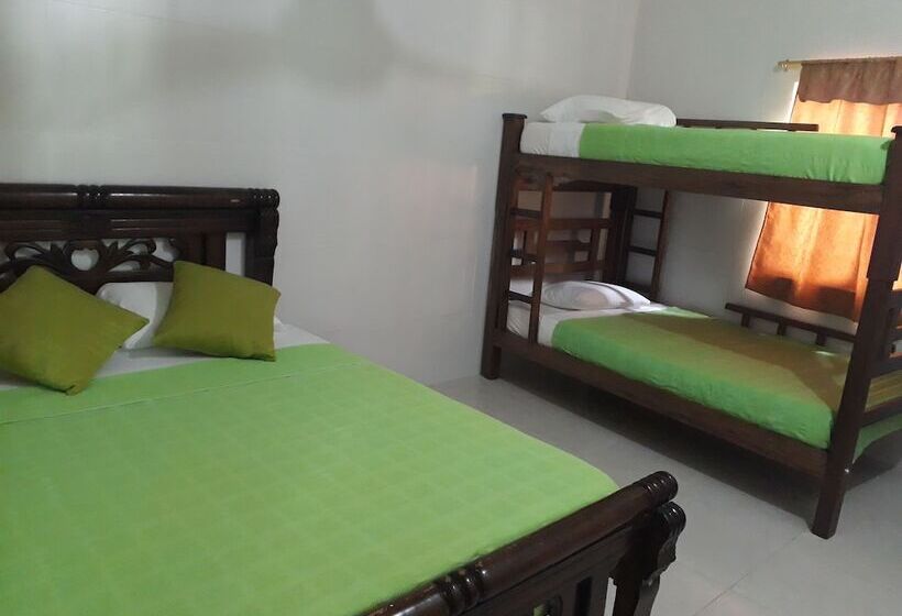 Pension Hostal Cocobomgo