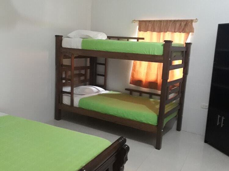 Pension Hostal Cocobomgo