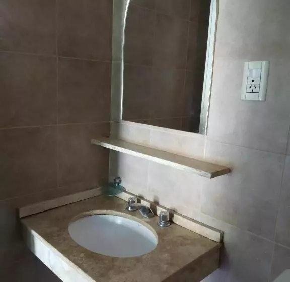 ユースホステル Posada Cerro Los Nogales