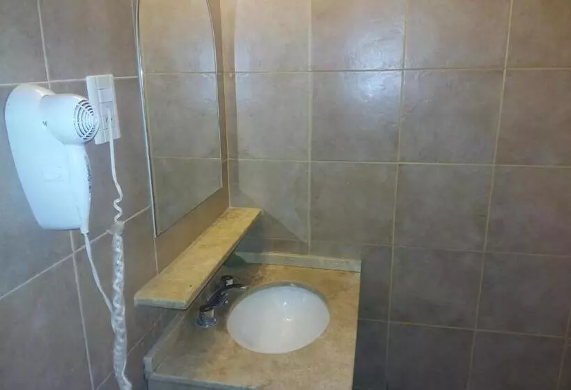 ユースホステル Posada Cerro Los Nogales