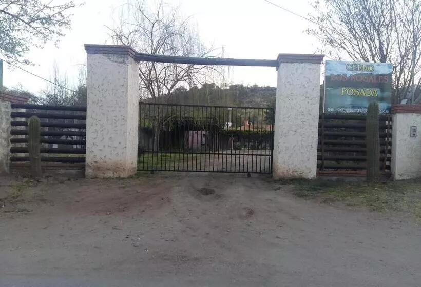 ユースホステル Posada Cerro Los Nogales