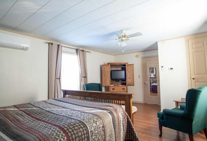 민박 Swift River Suites