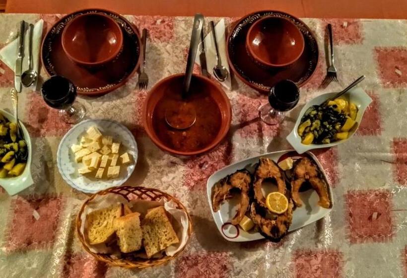 هتل Vržina Farm House Skadar Lake