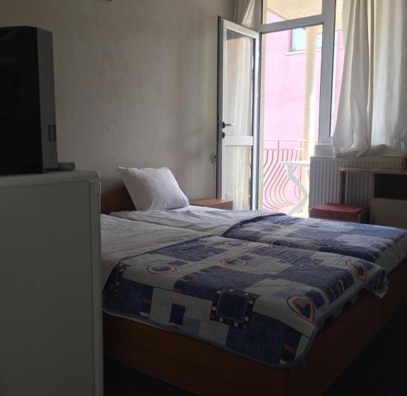 پانسیون Guest House Milevi