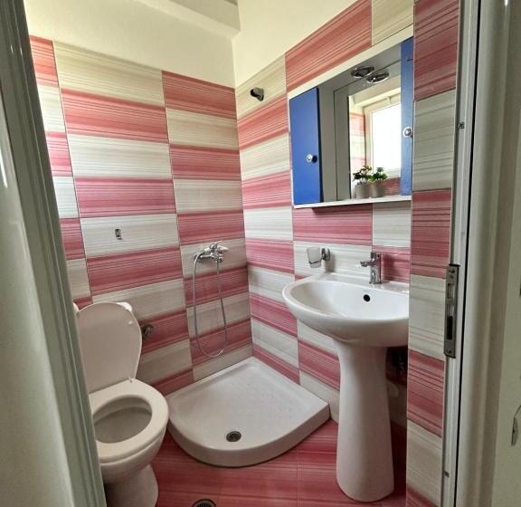 פנסיון Guesthouse Dollomaja Ksamil