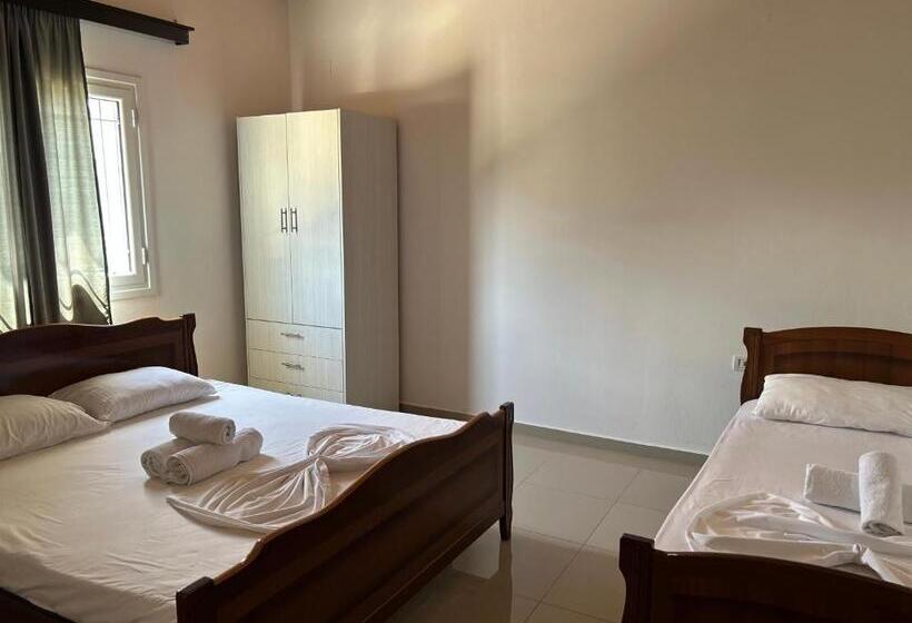 פנסיון Guesthouse Dollomaja Ksamil