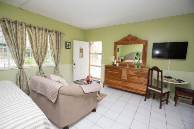 پانسیون Lorenton Hideaway