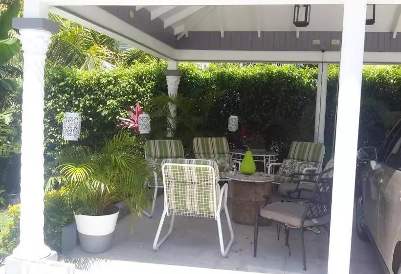 پانسیون Lorenton Hideaway