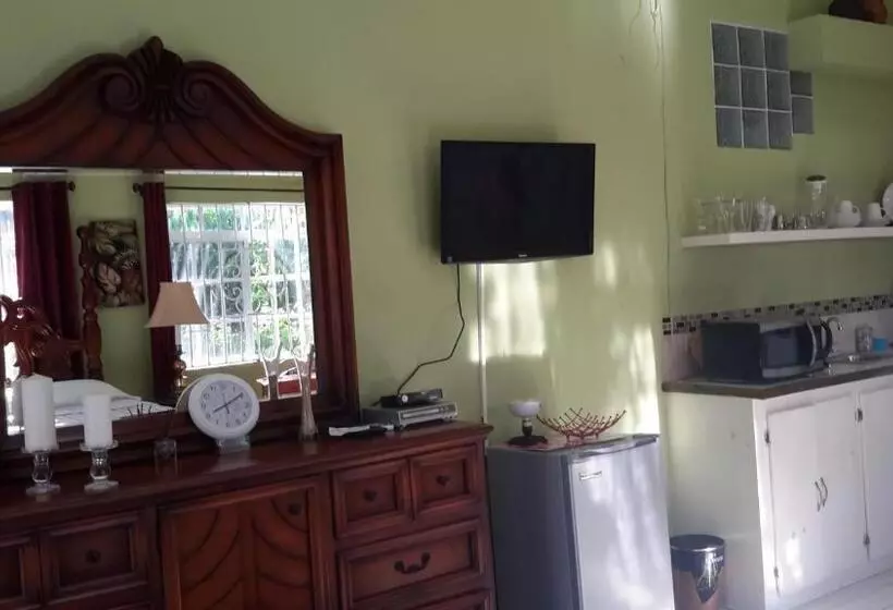 پانسیون Lorenton Hideaway