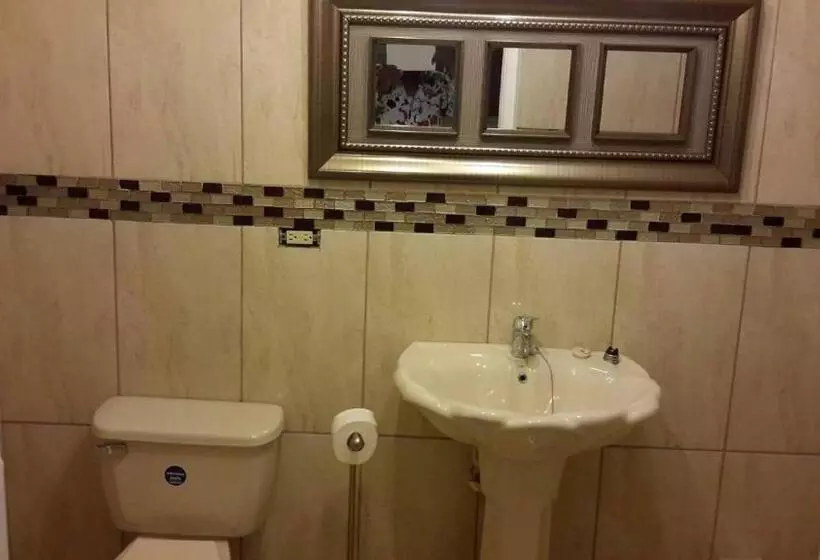 پانسیون Lorenton Hideaway