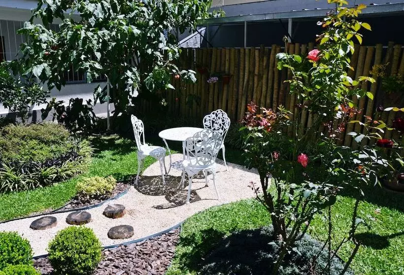 ペンション Pousada Oasis Teresopolis