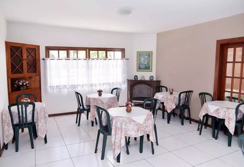 ペンション Pousada Oasis Teresopolis