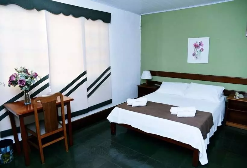 ペンション Pousada Oasis Teresopolis