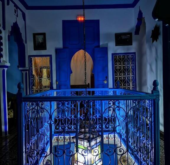 ペンション Riad Nerja