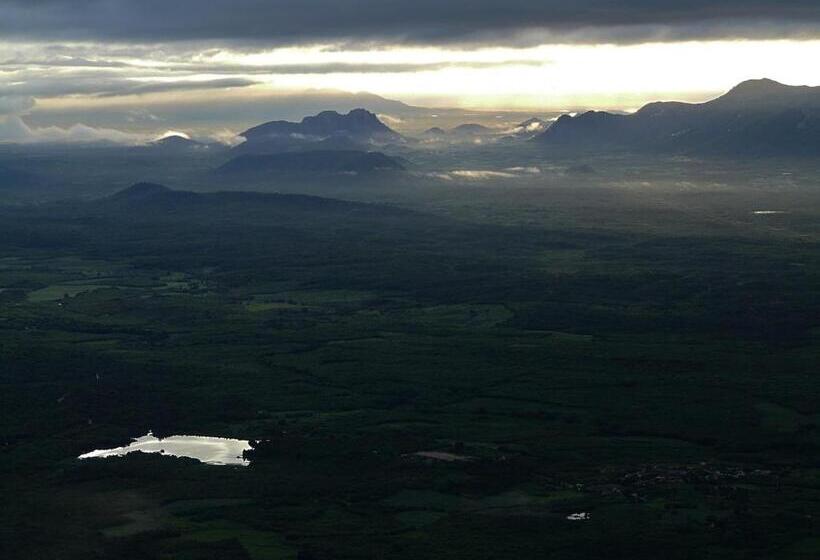 ペンション Chalés Sítio Do Alemão