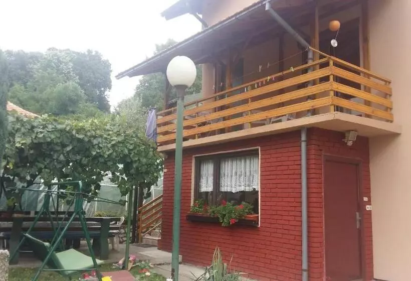 پانسیون Guesthouse Irac