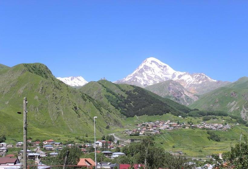 پانسیون Inga Guest House