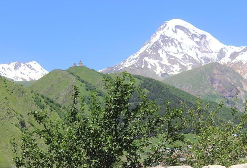 پانسیون Inga Guest House