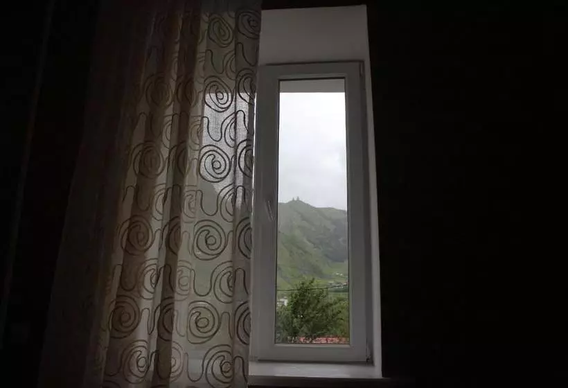 پانسیون Inga Guest House