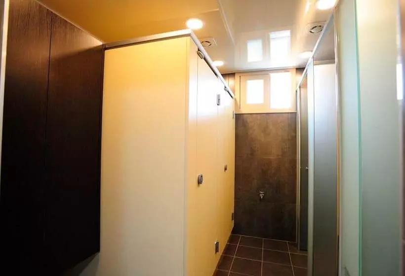 Majatalo Hannah Guesthouse