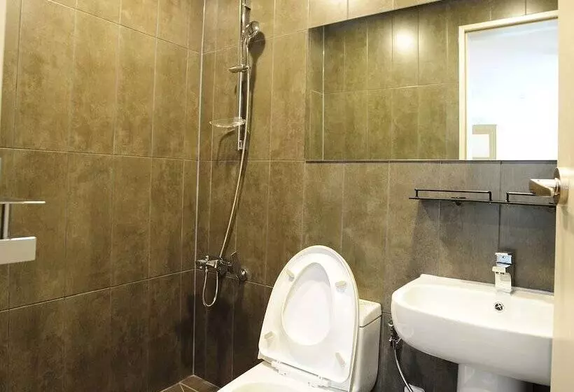 Majatalo Hannah Guesthouse