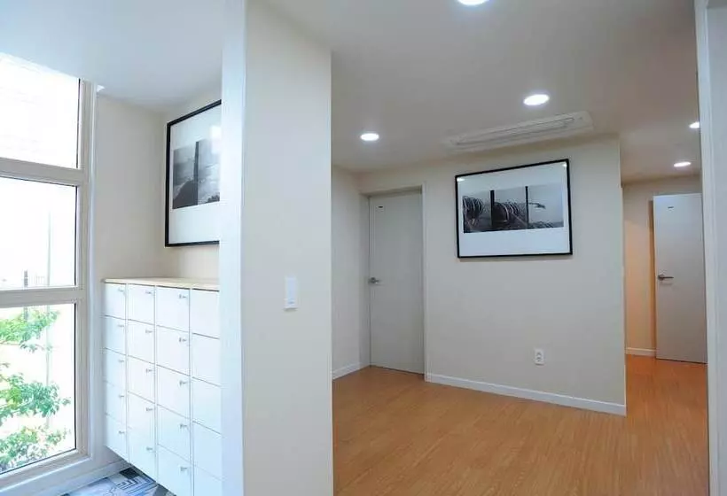 Majatalo Hannah Guesthouse