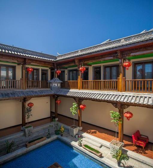 펜션 Hidden Creek Inn